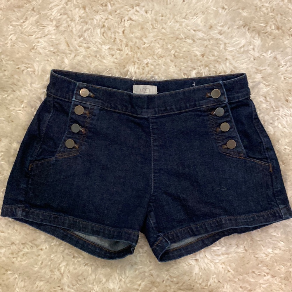 Loft size 2 Jean short